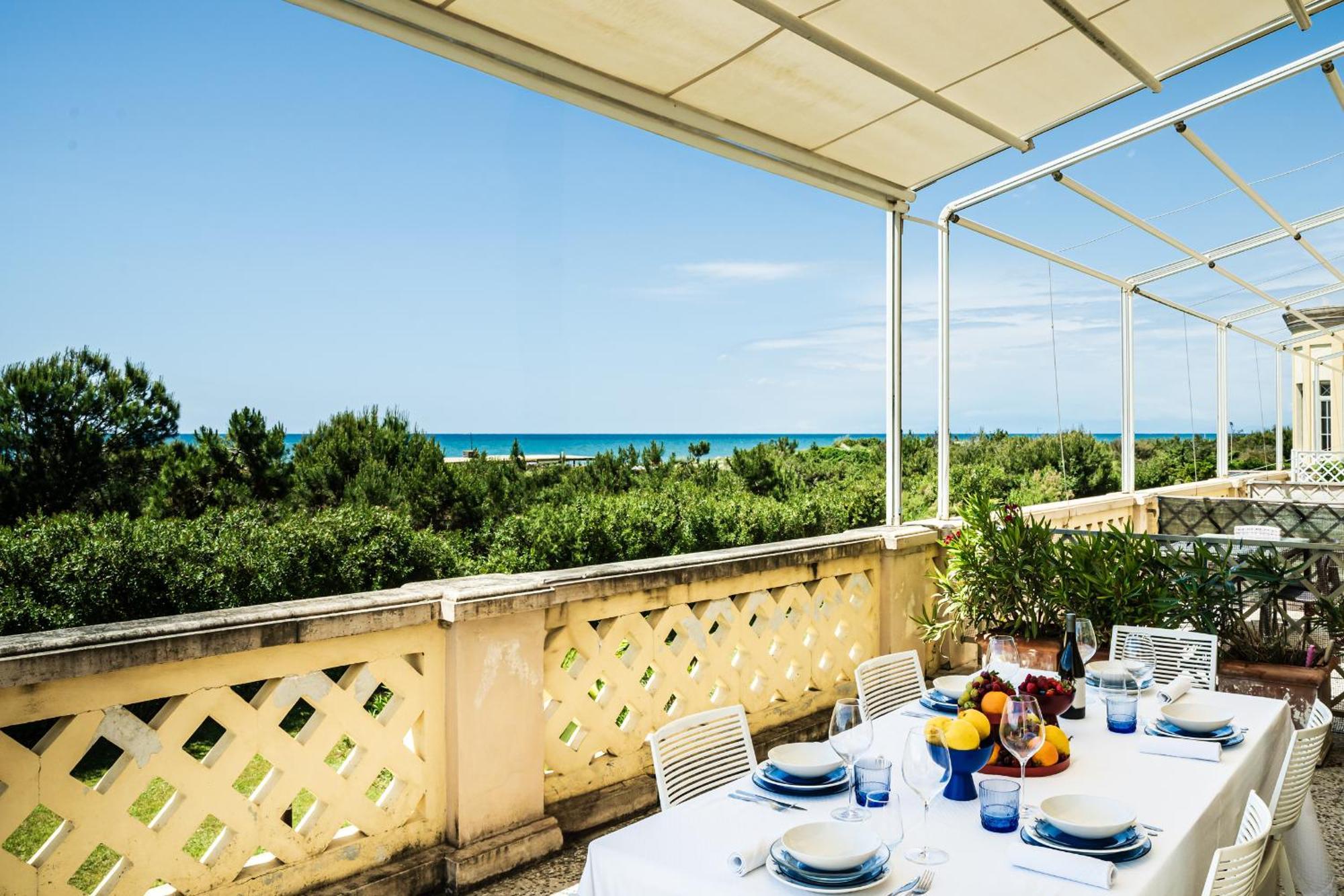 Amazing Sea View Flat Ferienhaus