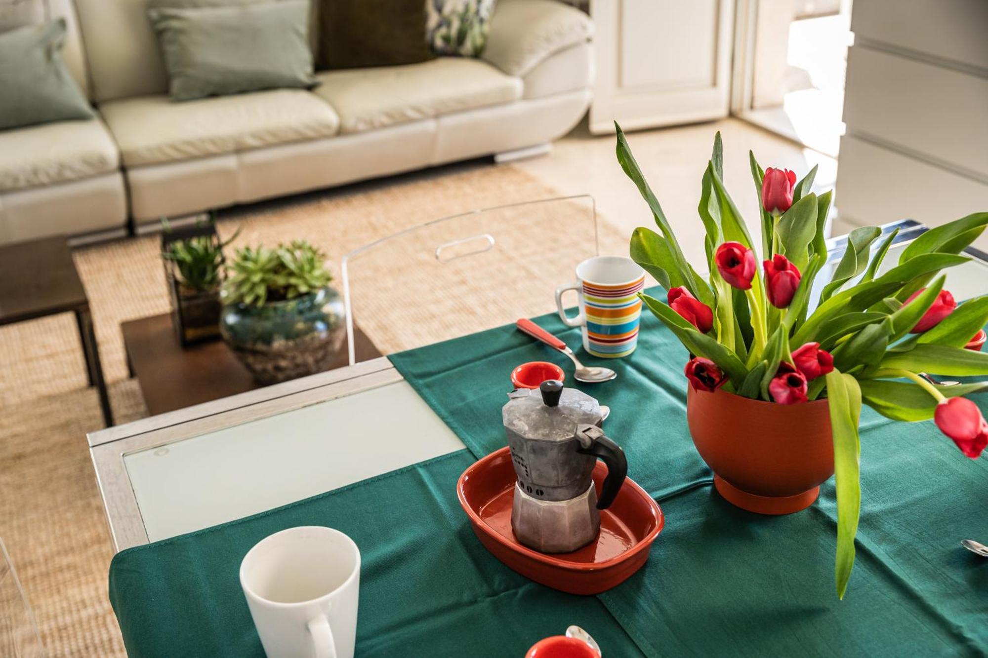 Ferienhaus Amazing Sea View Flat Tirrenia