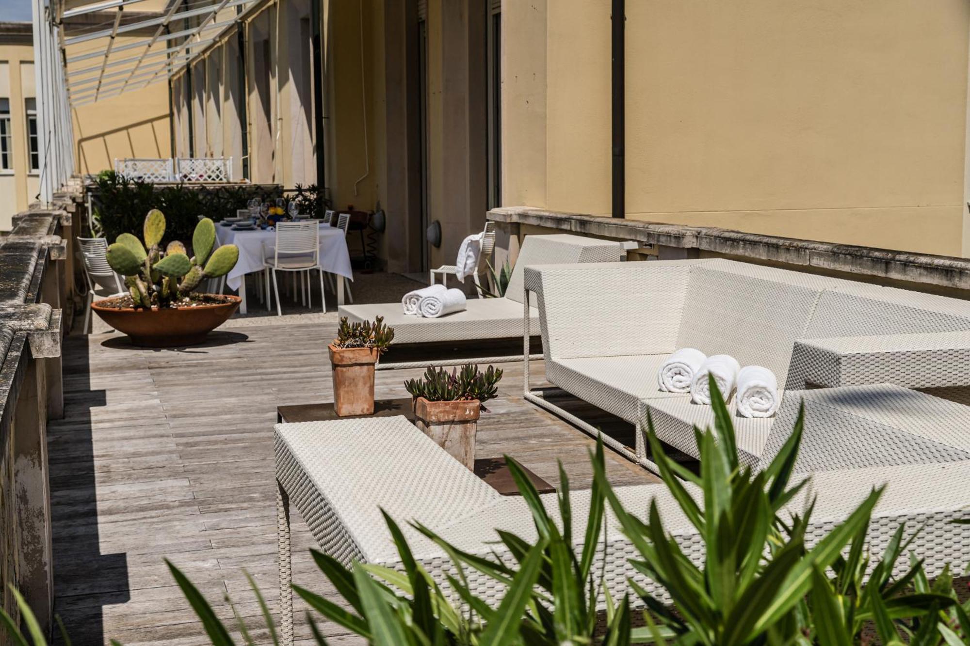 Amazing Sea View Flat Ferienhaus